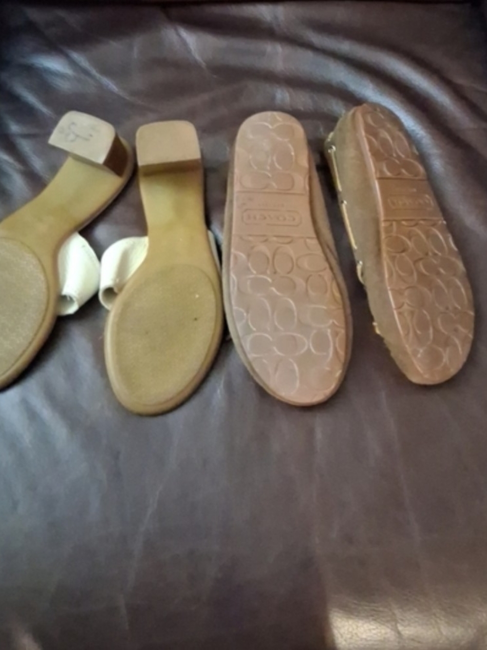 Coach 2 Pairs Of Used Shoes 7.5 - Picture 2 of 4